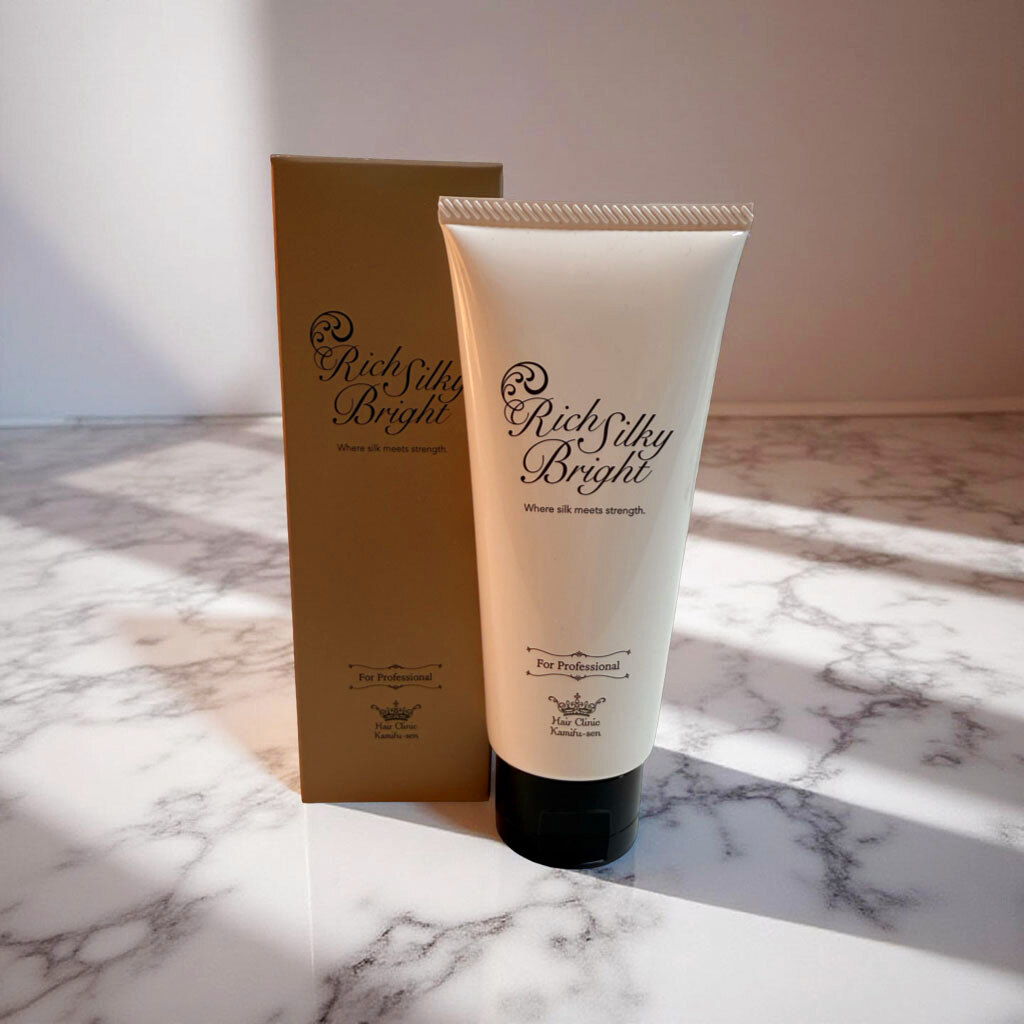 バージョンアップして再登場！（ リッチシルキーブライト）髪の